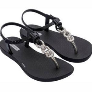 Ipanema Charm Chain Sandal 6